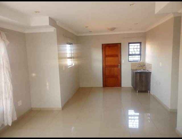 3 BEDROOM HOUSE FOR SALE IN PROTEA GLEN